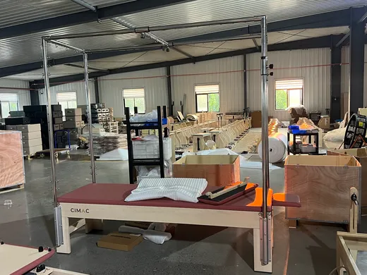 Máy Pilates Cadillac (Trapeze Table)
